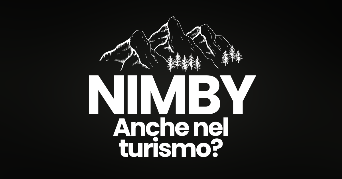 Fila di turisti davanti a una funivia nelle Dolomiti – simbolo del dibattito su overtourism e NIMBY